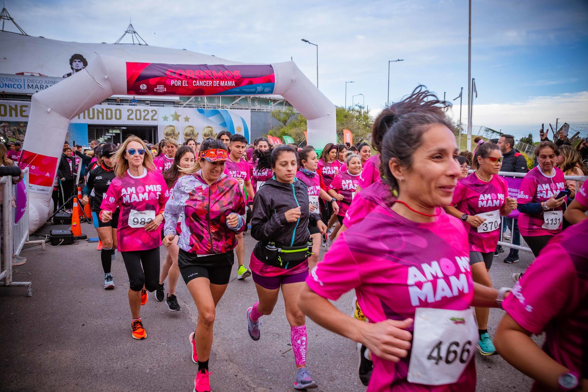 La ciudad se une por el Día Internacional del Cáncer de Mama con una maratón