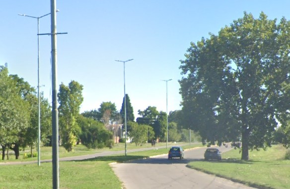 Quejas por falta de luminarias en avenida 90 de 7 a 13