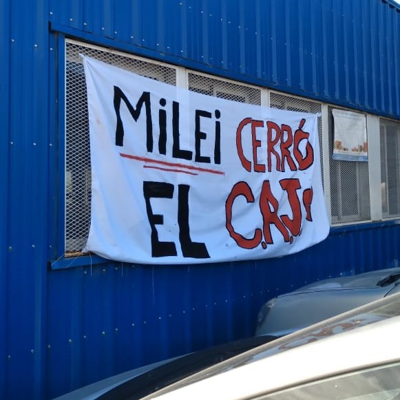 Para ahorrar plata: Vecinos pobres sin acceso a la Justicia por decisión de Milei