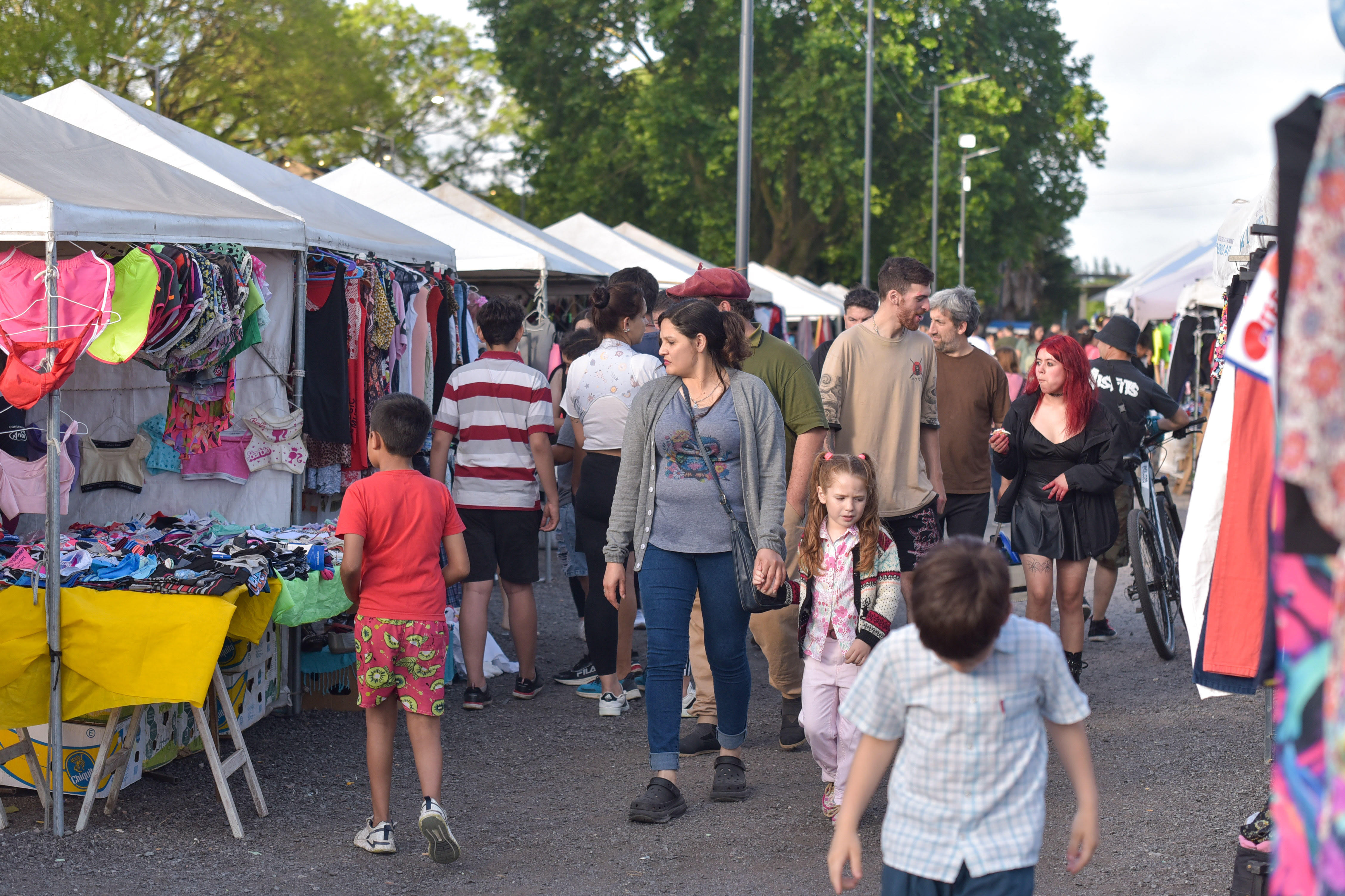 De viernes a domingo abre el Paseo de Compras Meridiano V que despide el 2024