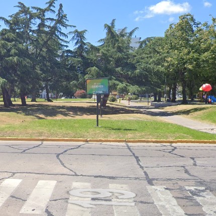 Solicitan luminarias y persona para la garita de seguridad en Plaza Guemes