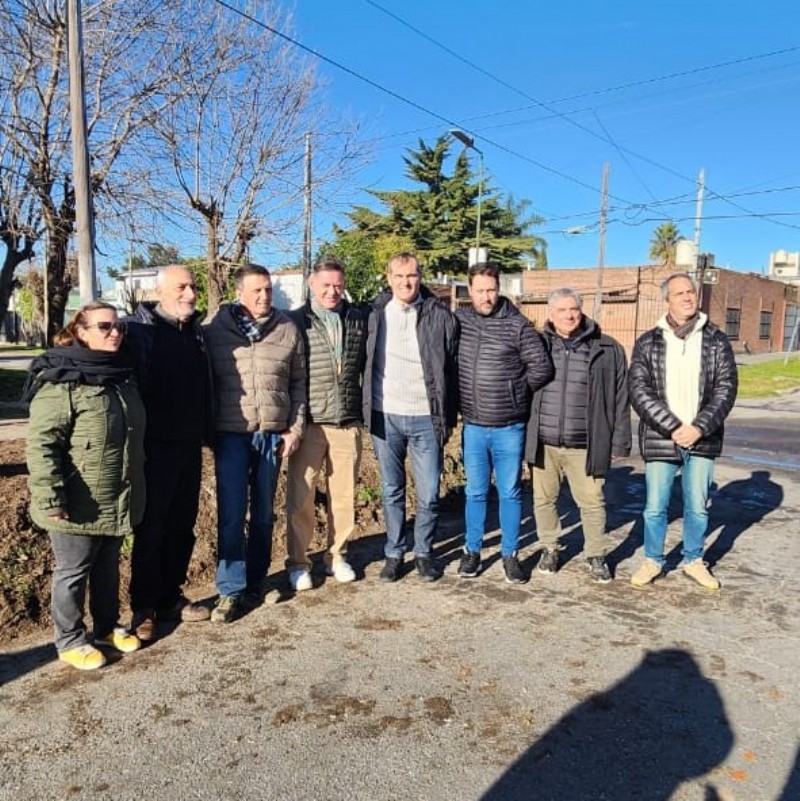 Día de la inauguración del espacio verde. El basural cruzó la calle