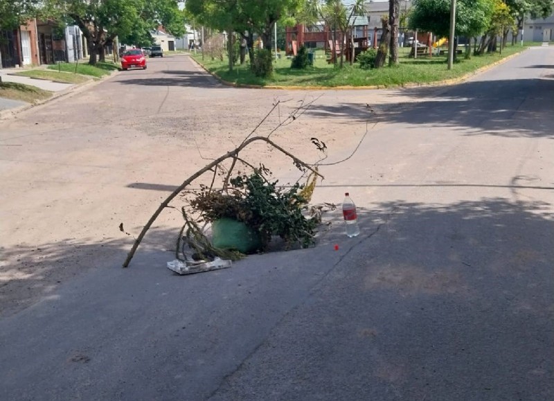 Obra hidráulica de Barrio Jardín y el 19 de Febrero: Se suman problemas mientras que el Municipio mira para otro lado