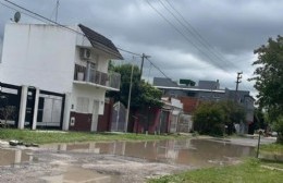 El PRO se fue sin asfaltarla y UxP parece no conocerla: 600 de 6 a 7 totalmente abandonada