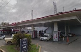 Por la causa del combustible en el agua clausuraron la Axión de 7 y 85