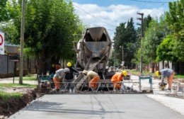 La Municipalidad asfaltará en el Barrio El Mercadito