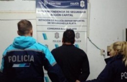 Atacó a su mujer con una cuchilla