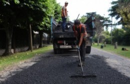 Durante los últimos días la Municipalidad salió a tapar pozos en la ciudad