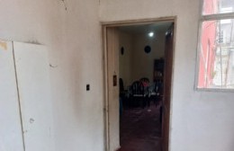 Impidieron que una pareja usurpe una vivienda en Barrio Monasterio