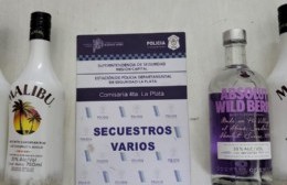 Se llevaron bebidas de un comercio y fueron detenidos