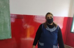 Militantes pintaron una escuela