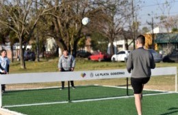 Plazas y parques de la ciudad sumarán nuevas canchas de básquet y fútbol tenis