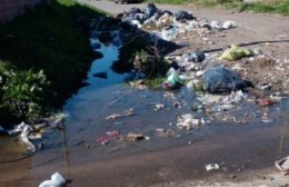 Frentistas del barrio Cementerio piden por limpieza