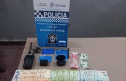 Colombianos detenidos por robo