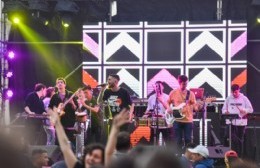 La Plata festejó el Día de la Primavera con música y actividades en Plaza Malvinas