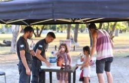 Un vaso de agua no se le niega a nadie: Puntos de hidratación de la MLP