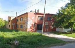 Por un conflicto con PAMI: Abuelos de un geriátrico de Los Hornos van a quedar en la calle