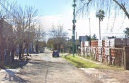 Quejas por calles que se inundan cuando llueve cerca de la República de los Niños