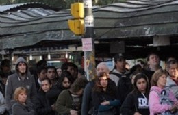 Quejas por falta de colectivos: Vaya avisando que va a llegar tarde