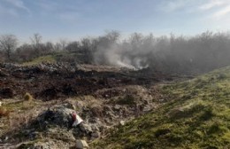 Quejas por quema de basurales en Villa Elvira que provocan un gran daño ambiental